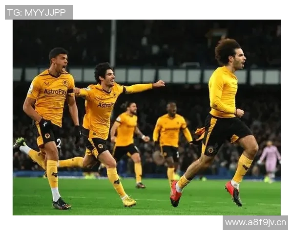 英超球队首轮不败：英超各球队在首轮比赛中的表现